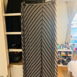 Black and white maxi skirt